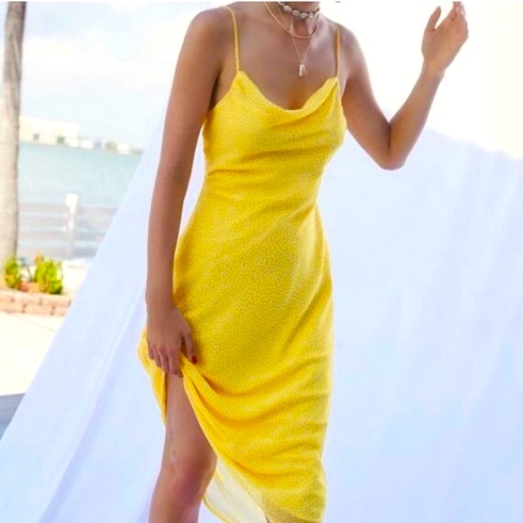 CLEARANCE❗️ UO Ava Polka Dot Slip Dress - Picture 2 of 9